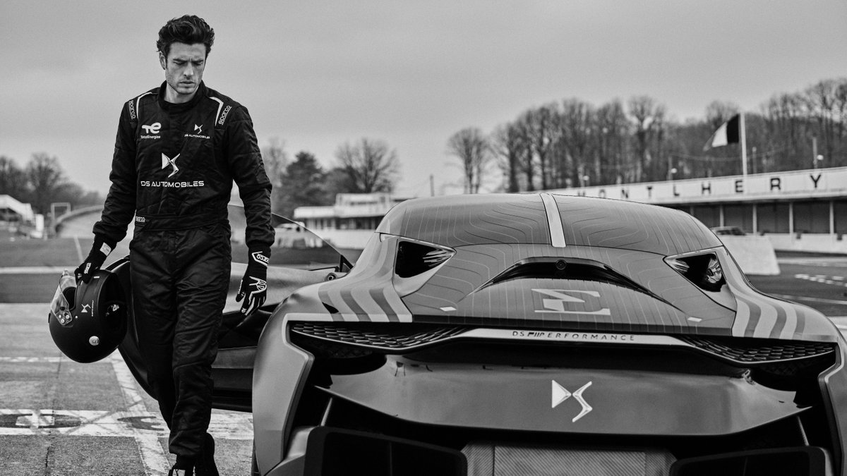 DS_Performance's tweet photo. Shaped by the future of DS design & crammed with electric technology : DS E-TENSE PERFORMANCE ⚡️
📸 Laurent Nivalle
#DSAutomobiles #DSETENSEPERFORMANCE @DS_Official https://t.co/iwh3ezvLky
