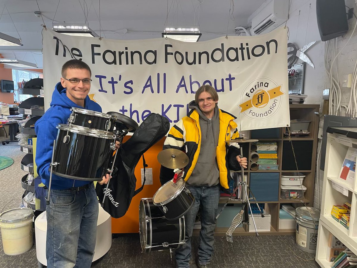 Farina Foundation tweet media