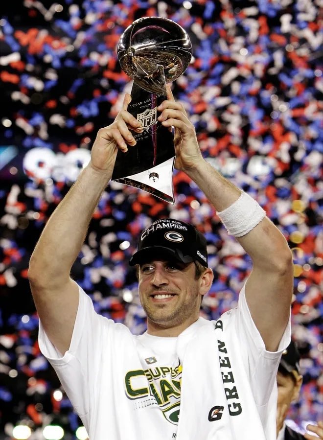 Max_Cantrell3's tweet photo. Love you @AaronRodgers12 amen @tyschmit some of the greatest moments of my childhood and adult life was watching you play football👑💛💚 https://t.co/A8Uk6uUjZv
