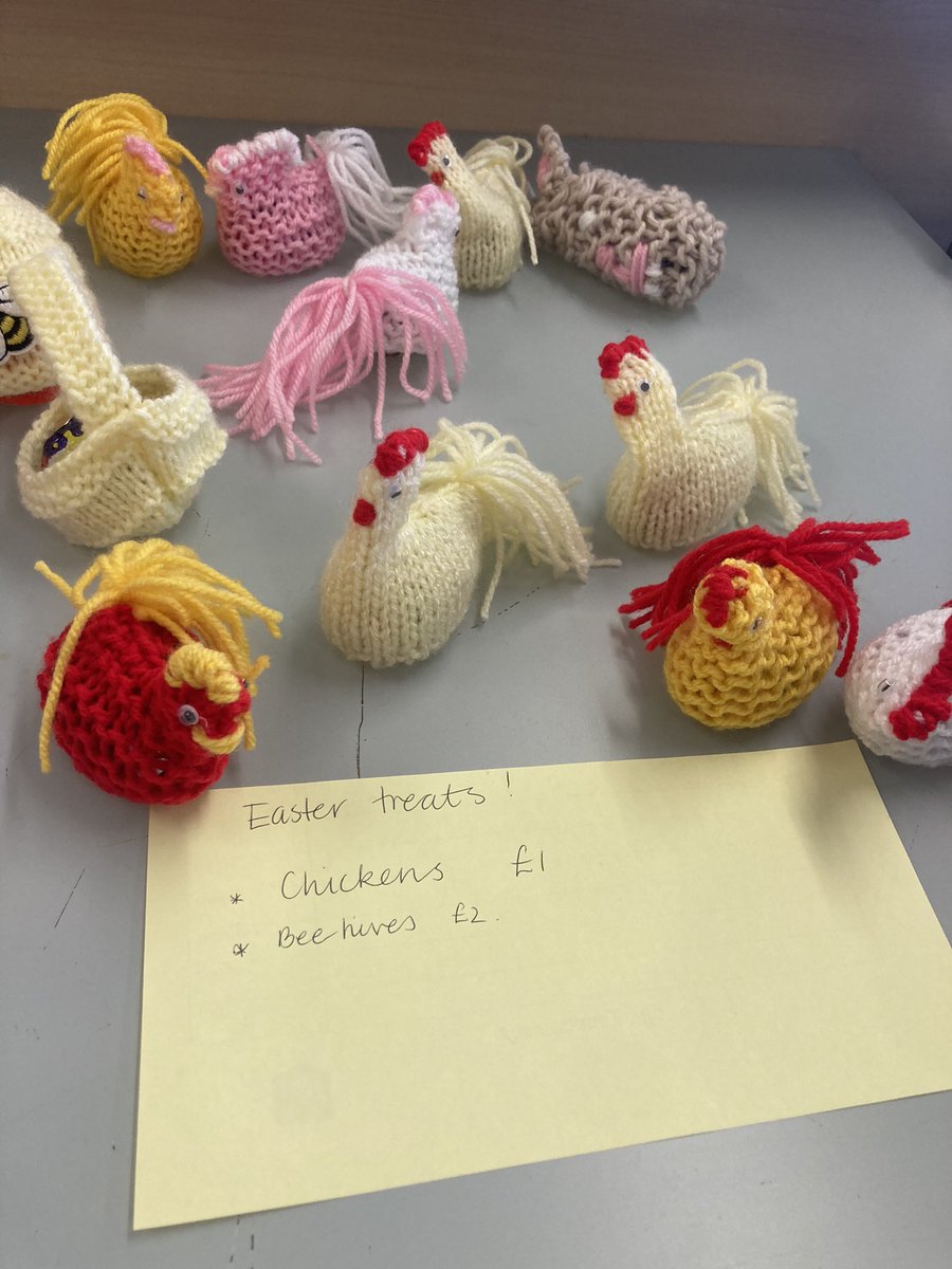 Huge thank you to @GibsonRhona @taekwondo_mum and @mrsdmckellar for supporting our fundraising with these lovely knitted Easter treats 🐣 @CashforKidsWest #SchoolsChallenge @IrvineRoyalAcad