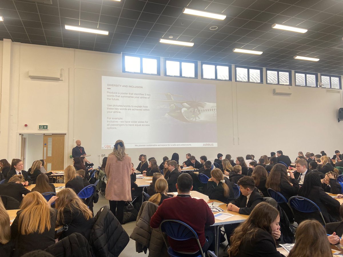 Last week, to finish off our #CareersWeek event, students in #Year8 took part in a #BusinessEnterprise challenge creating a sustainable airline of the future! 

#JamesHornsby #JamesHornsbyFamily #JHO #Laindon #Zenith