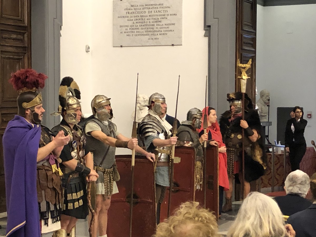 andreabernabeo's tweet photo. Tell me you are in the Campidoglio in Rome without telling me you are in the Campidoglio. #Rome https://t.co/RSxLuvTodb