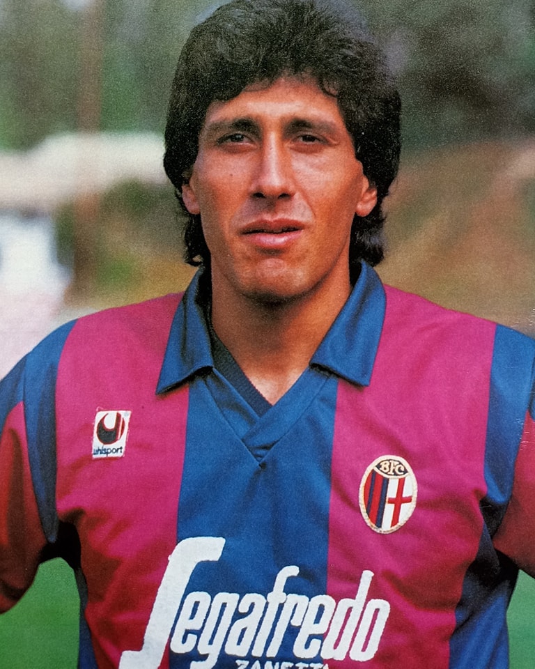 animerossoblu's tweet photo. #animerossoblu #bolognafc #forzabologna #hugorubio Hugo Rubio https://t.co/2li8qNIBpi