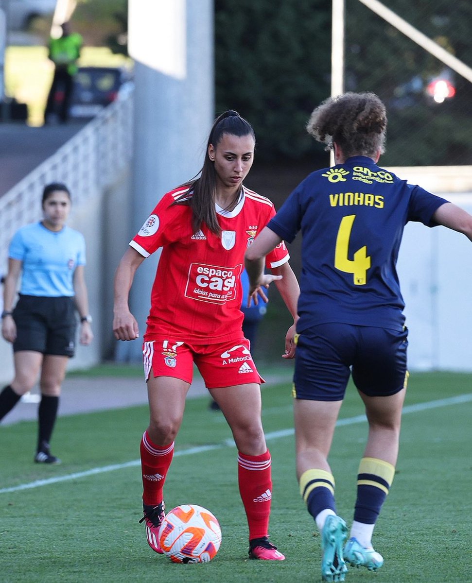 100 jogos para Lúcia Alves e Catarina Amado ♥️🤍