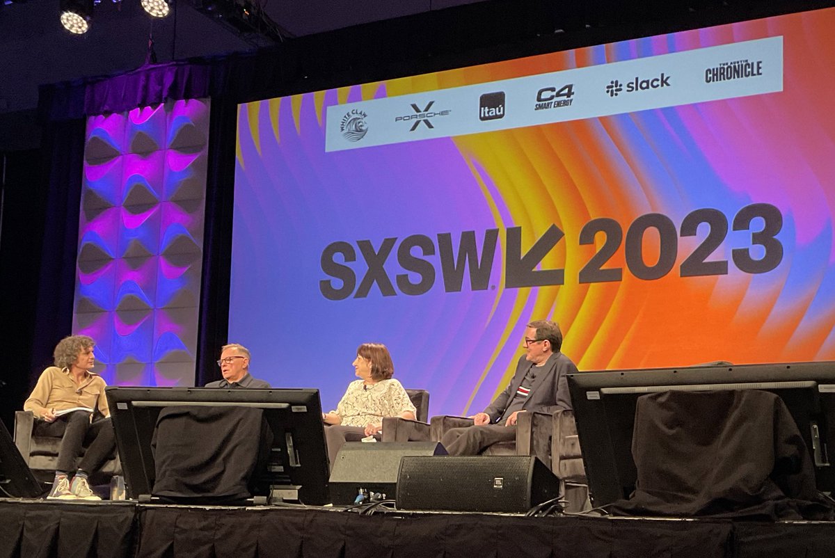 ARunningList's tweet photo. “We had made a big statement with Joy Division. But with Ian gone, we couldn’t keep making that same statement, so we had to do something radically different.” @neworder at #SXSW https://t.co/UzmBZbDAoH
