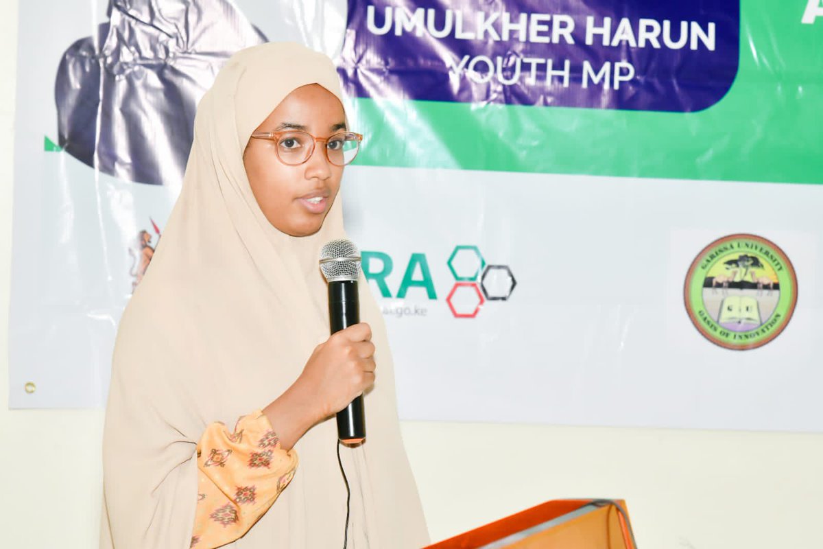 missyHaroona's tweet photo. Grateful to the youth for joining our deliberations meeting. Look forward to the next step of mapping youth who shall venture into Agric,leadership trainings in @KSGKenya&amp;opening our 1st digital centre in Gsa. Thanks @GarissaGov  for committing to operationalize the youth  fund. https://t.co/OpPFxGaH3I