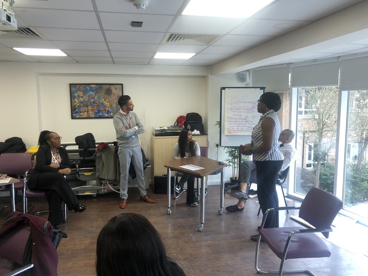 MohitVenkataram's tweet image. @Irfaan_Ibne @VaishaliAshar @JulieRoye1 #RahulChaudhar @flash_shade @gemsxc lead the session on developing the plan for 23/24 to support our patients at @GreenhousePrac1 @E1Homeless @NTP_ELFT . Setting challenging aspiration in aid of better care 4 vulnerable clients 🙏@NHS_ELFT