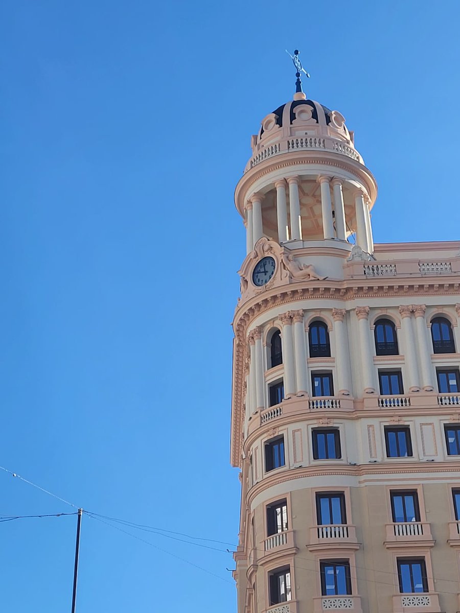 guiioo_'s tweet photo. creo que el amor de mi vida es madrid <3 https://t.co/7QZZm1z4UA