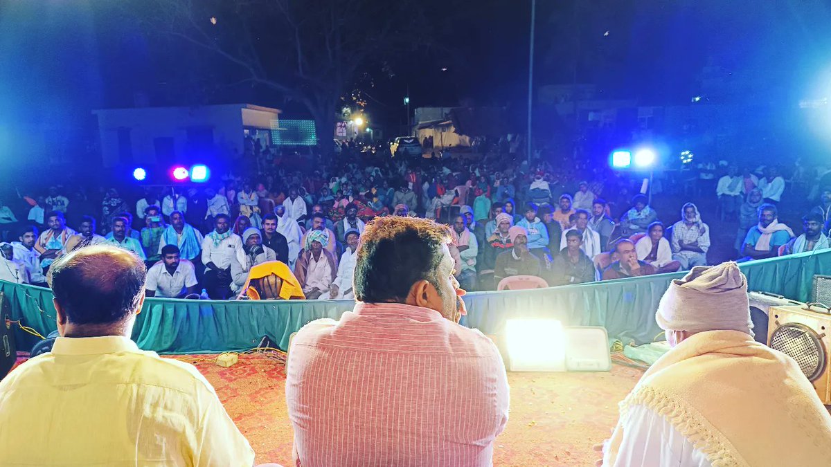 dc_gowrishankar's tweet photo. ನನ್ನ ಮತ ಕ್ಷೇತ್ರದ ಮಸ್ಕಲ್ ಗ್ರಾಮ ಪಂಚಾಯಿತಿ ವ್ಯಾಪ್ತಿಯ ಬಿದರಕಟ್ಟೆ ಗ್ರಾಮದಲ್ಲಿ ಆಯೋಜಿಸಲಾಗಿದ್ದ ಕುರುಕ್ಷೇತ್ರ ನಾಟಕ ಕಾರ್ಯಕ್ರಮಕ್ಕೆ ಹಾಗೂ ಸಿರಿವಾರ ಗ್ರಾಮ ಪಂಚಾಯಿತಿ ವ್ಯಾಪ್ತಿಯ ಬೊಮ್ಮನಹಳ್ಳಿ (ವಡ್ಡರಹಟ್ಟಿ) ಗ್ರಾಮದಲ್ಲಿ ಆಯೋಜಿಸಲಾಗಿದ್ದ ರತಿ ಕಲ್ಯಾಣ ನಾಟಕ ಕಾರ್ಯಕ್ರಮಗಳಲ್ಲಿ ಪಾಲ್ಗೊಂಡ ಸಂದರ್ಭ. https://t.co/JClES3eEEQ