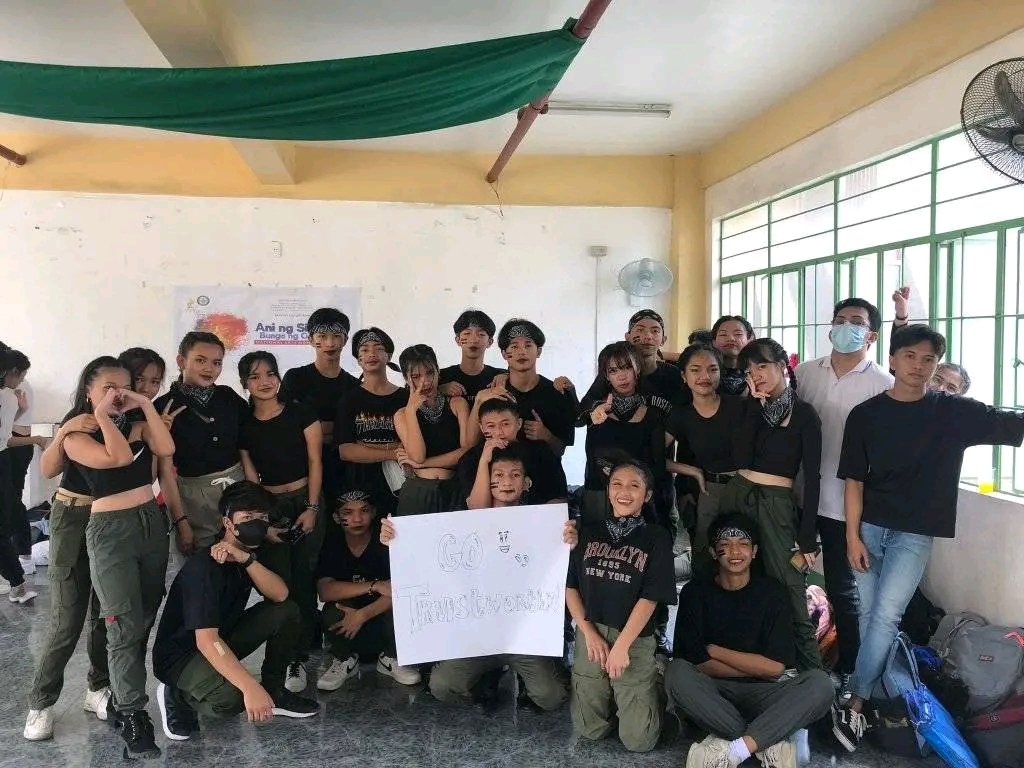 Lightningboypl1's tweet photo. We did it guys! https://t.co/cTBLREJEMT