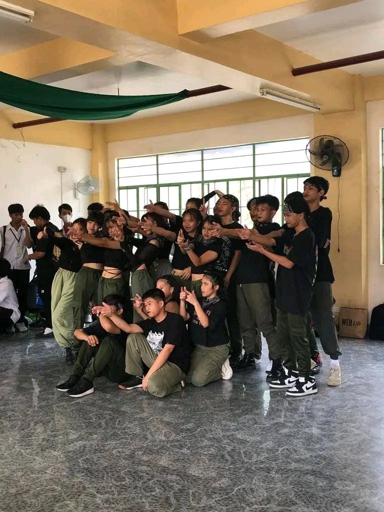 Lightningboypl1's tweet photo. We did it guys! https://t.co/cTBLREJEMT