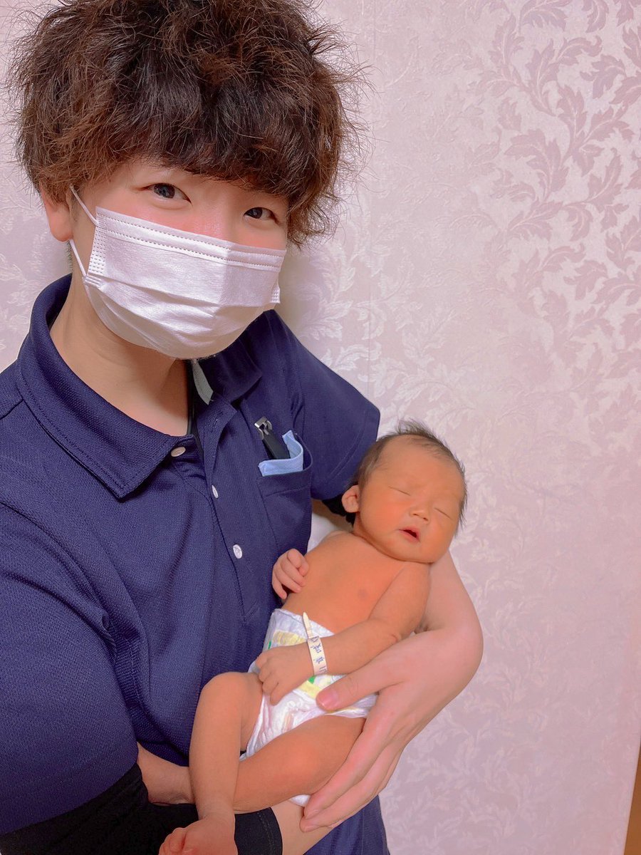 前回の投稿にて、たくさんのお祝いメッセージいいね　ありがとうございました🫶本日無事母子共に退院して帰って来ました👶
もう二度と顔出ししませんが可愛過ぎるので🙏これから幸せな家庭を築いていきます🌈　

#lgbt #精子提供