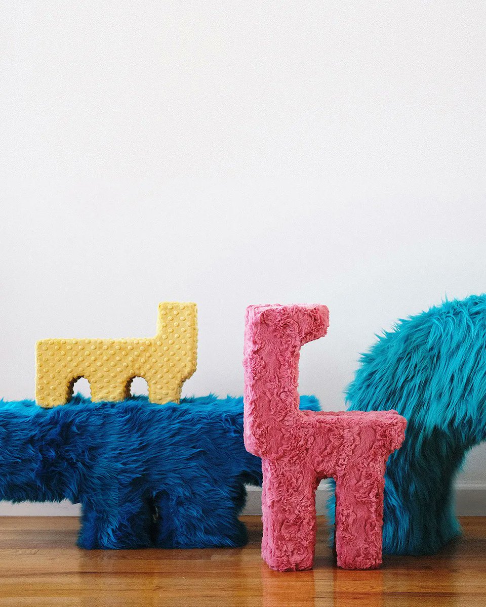 brooklynmuseum's tweet photo. Sculptures you can snuggle ☁️
New to the #BkMShop, these soft sculptures and toys from Farmmm are designed to create positive emotional experiences and inspire inclusive play. All objects are designed and handmade in Brooklyn by Sasha Topolnytska.
🔗 https://t.co/z4PxIRVbSa https://t.co/FM2686zBIw