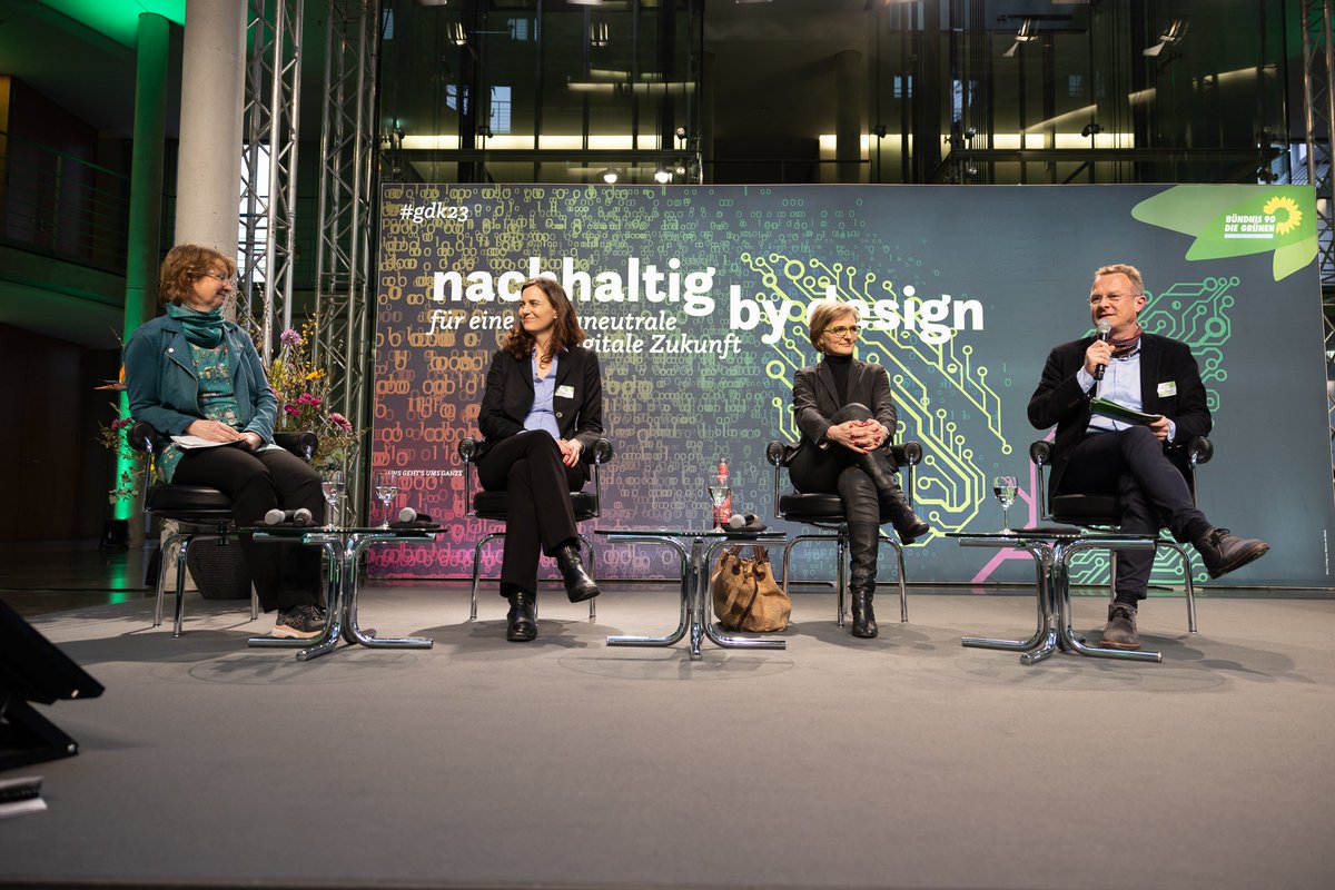 maik_aussendorf's tweet photo. Viele gute Gespräche & konstruktive Diskussionen rundum nachhaltige #Digitalisierung beim grünen Digitalkongress. Danke an alle die dabei waren!
Wer den Kongress verpasst hat, findet hier die Aufzeichnung: https://t.co/ErOFjpkhdh
#gdk23 #GrünDigitalNachhaltig
Fotos: Aya Schamoni https://t.co/IcgT9wAEN1