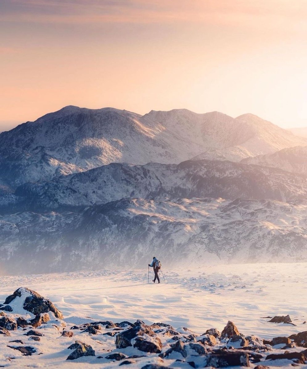 thelakes100's tweet photo. SOLIVAGANT -  A Solitary adventurer. Someone who wanders and travels without company.

@lee_john_mann 

#Lakedistrict #photography
#explore #adventure #hiking #life #vanlife #nature #thelakes100 https://t.co/hYbAKDivK9