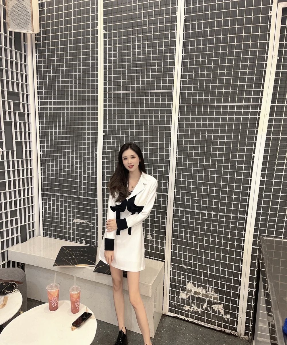 Aikokk01's tweet photo. Never underestimate weak and confident people, because all they lack is time. https://t.co/CKy7AGgumv