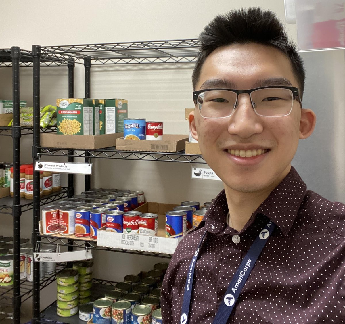 PackardHealth's tweet photo. Thank you to Phil, one of our amazing AmeriCorps volunteers. Phil works across our community to help Packard Health patients meet their health goals.  A FUN FACT about Phil, he enjoys creating piano arrangements of pop songs!  Thank you, Phil. #AmeriCorpsWeek https://t.co/0LrfYYzOqn
