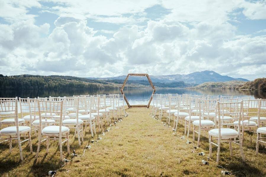 Dear all wedding couples that have been affected by the liquidation of Airth Castle,

We are so very sorry you are having to go through this. We are here to help! 

Please get in touch with us, we have lots of experience planning last minute weddings at … instagr.am/p/Cpz4ggoKAlg/