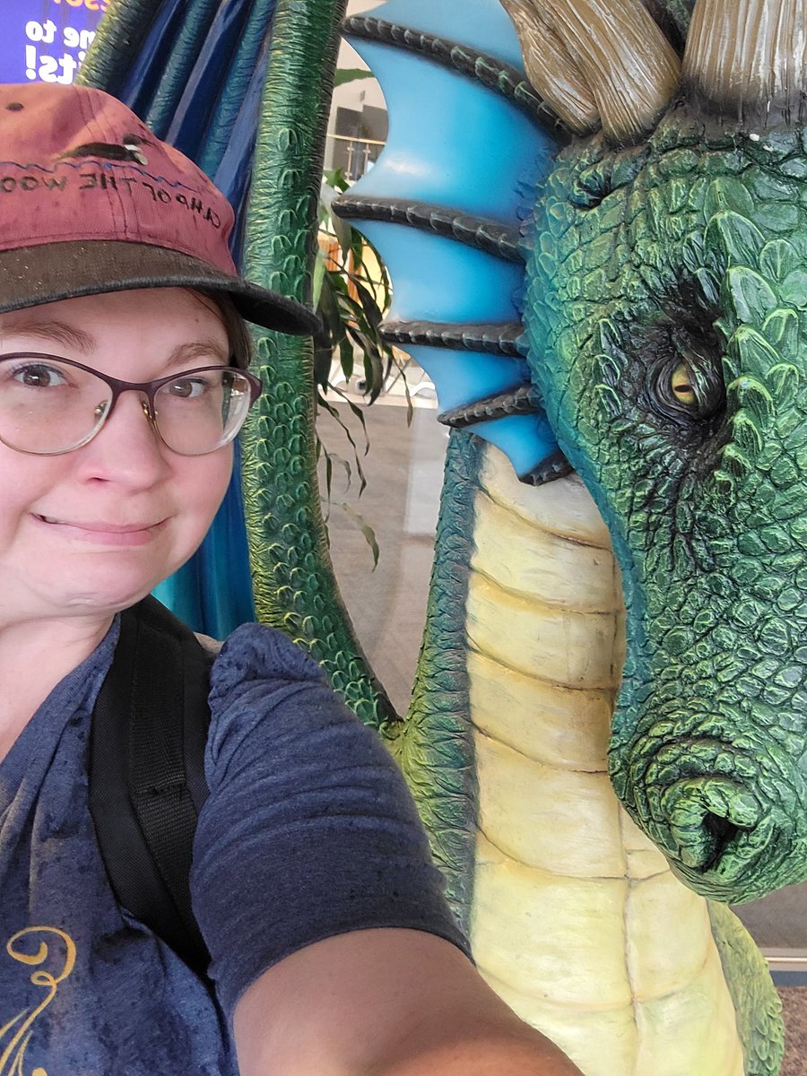 data_dragoness's tweet image. He&apos;s disappointed that I left my jacket in the hotel room 😅 
#sqlbits #SQLBitsSelfie