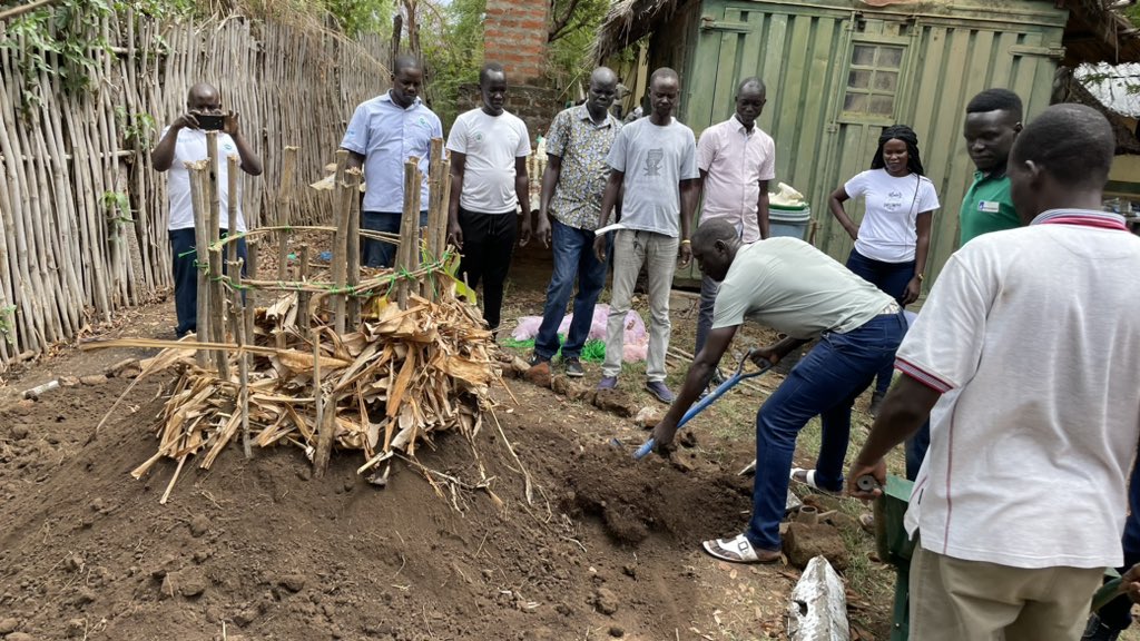 fobita's tweet photo. Every journey must start with proper planning. @FondazioneAVSI's #RURALSS project team holed up in Torit from 7th-15th March for a planning &amp; training retreat to roll out the 2023 cycle. As you can see we are ready to engage the last mile.
#AESA
#FAAB
#CSA 
#BackyardGardening https://t.co/DRzm9qzuln