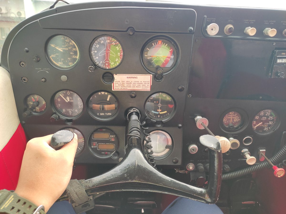gatt3_'s tweet photo. “To most people, the sky is the limit. To those who love aviation, the sky is home.” ~ Jerry Crawford
#runupandtaxi
#soontobe🧑‍✈️🛩️ https://t.co/6fxmcbJ9mD