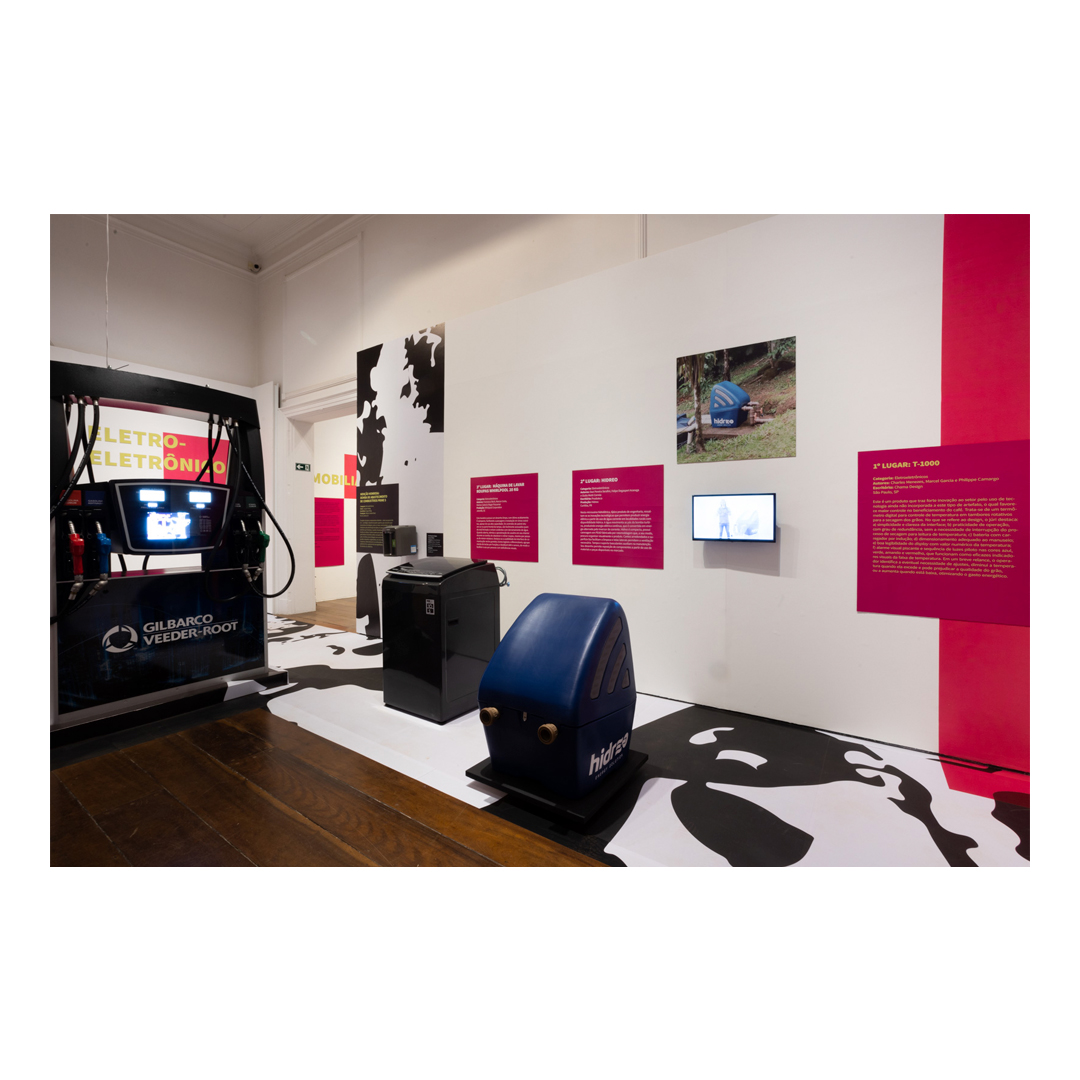 mcb_org's tweet photo. #ExposiçõesMCB: Última semana!

Você que ainda não visitou a exposição ‘35° Prêmio Design MCB’, não perca tempo. A mostra conta com 74 trabalhos das categorias de Produtos e Trabalhos Escritos e ficará em cartaz até 23/03.

📸: Vinicius Stasolla https://t.co/jxpKZkgefx