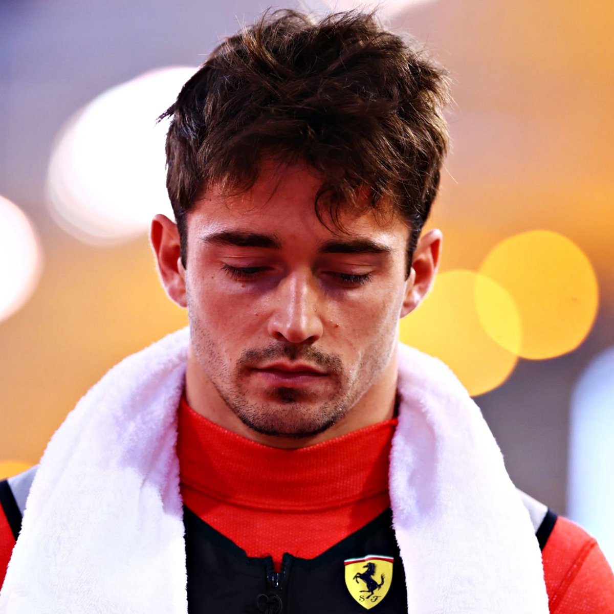 B24PT's tweet photo. Leclerc vai partir com penalização de 10 lugares no #SaudiArabianGP após nova troca do ECU 🚨

É apenas a segunda corrida da temporada... https://t.co/OZZ397ufTn