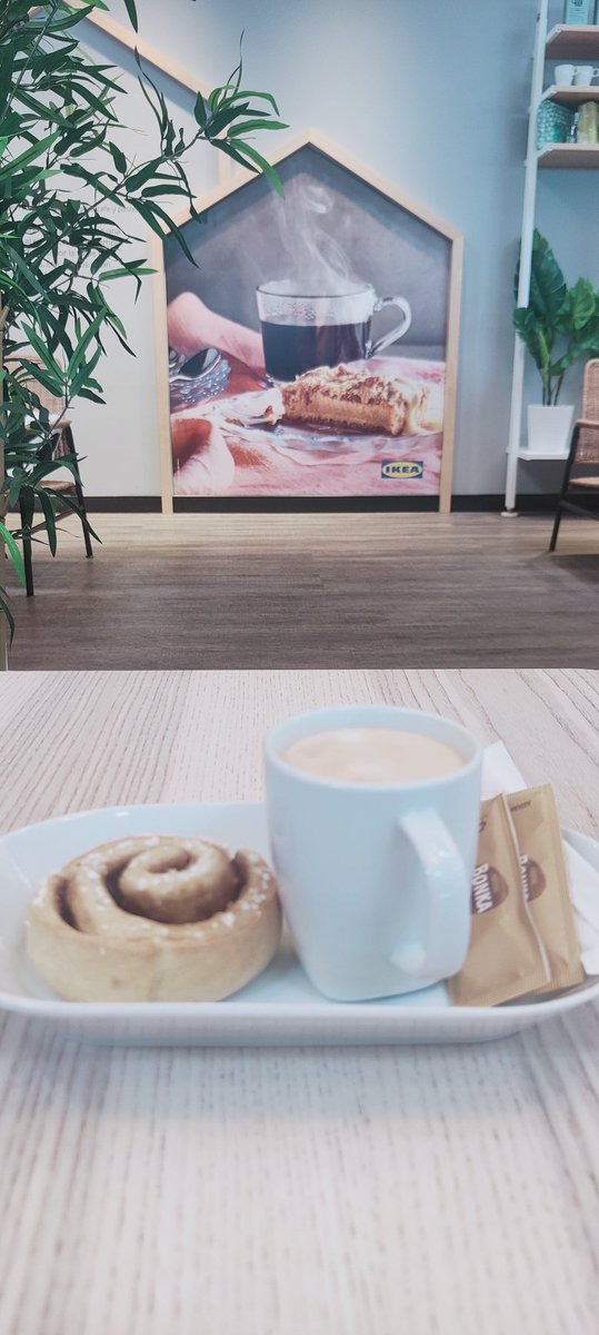 Brujita__may's tweet photo. Cuando maduras, tu entretenimiento y รบnico juego es venir a Ikea a idealizar de quรฉ manera quieres decorar tu casa.
#buildingmode #homesweethome #fika #lagom @IKEASpain https://t.co/PLQnJal8Lw