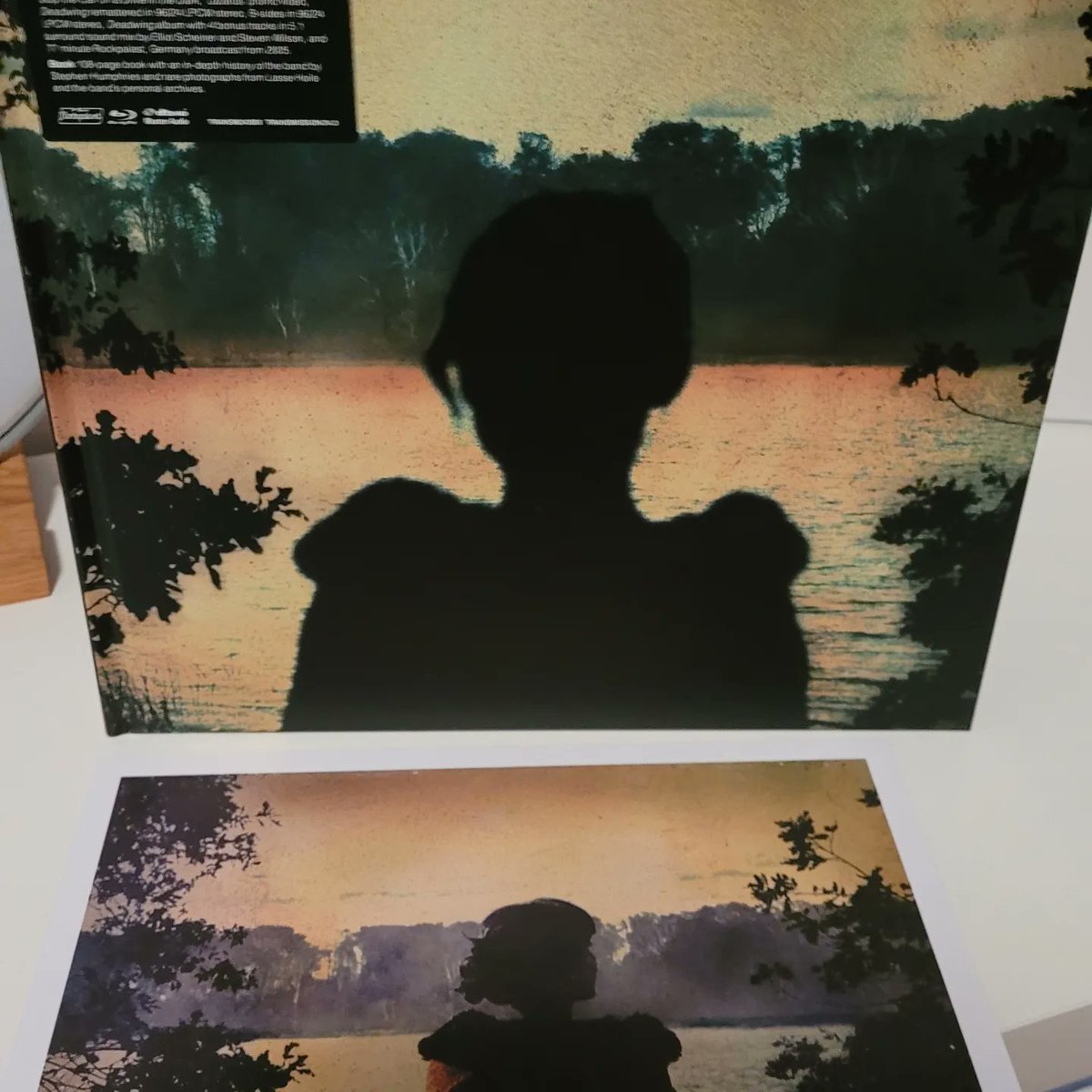 decfab's tweet photo. Finally arrived !
The fabuleux #deadwing boxset from @PorcupineTree
Thanks @burningshednews 😘 https://t.co/UnSACmsqje