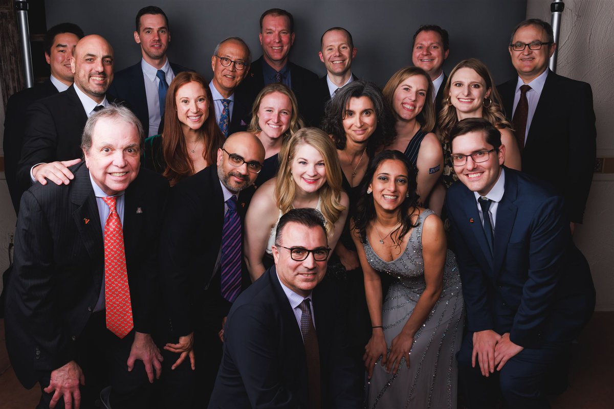 Finally looked at the pics from the #SIR23PHX gala. Love my @VIRTarHeels and @UVA_IR families :)