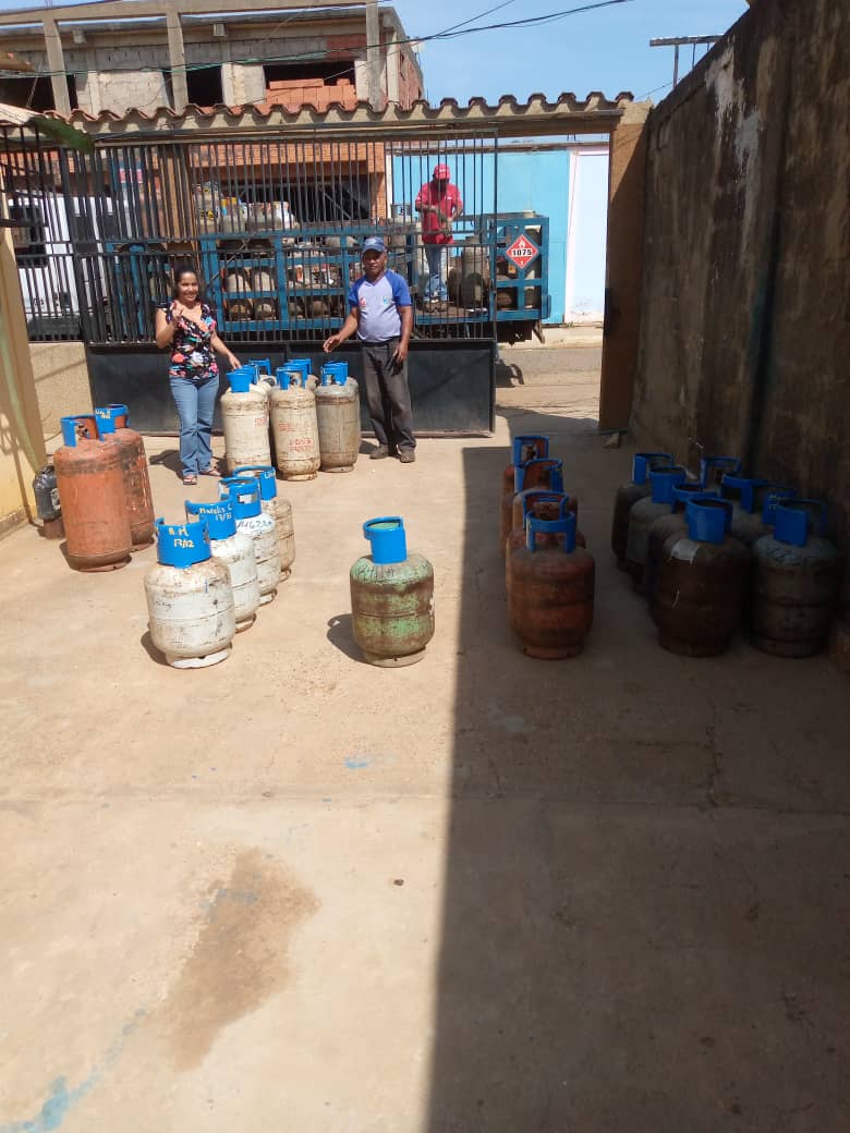 Gob_Guarico's tweet photo. #EsNovedad 🔎 En Infante continúa la distribución de gas doméstico Sibci Guárico

Más información ⬇️
👁‍🗨https://t.co/PGy4Hb6TyM

#Guárico
#ChávezHechoMillones
#GuáricoProgresaYProduce https://t.co/IkAoV0HKsE