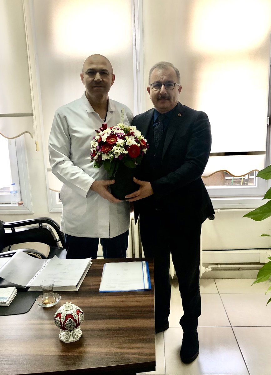 Mehmet Emin İnce (@mehmeteminince) on Twitter photo Dernek üyemiz, 25 Aralık Devlet Hastanesi Baş Hekim Yrd. 0pr.Dr.Selim Cansunar nezdinde, tüm sağlık çalışanlarının #14MartTıpBayramı ‘nı kutluyorum. İyi ki varsınız. #gazianteplisesimezunlarıderneği <a href="/SelimCansunar/">Selim Bülent Cansunar</a> <a href="/u_mutlutiryaki/">Ümit Mutlu</a> #doktor <a href="/saglikbakanligi/">T.C. Sağlık Bakanlığı</a> #Gaziantep Dernek üyemiz, 25 Aralık Devlet Hastanesi Baş Hekim Yrd. 0pr.Dr.Selim Cansunar nezdinde, tüm sağlık çalışanlarının #14MartTıpBayramı ‘nı kutluyorum. İyi ki varsınız. #gazianteplisesimezunlarıderneği <a href="/SelimCansunar/">Selim Bülent Cansunar</a> <a href="/u_mutlutiryaki/">Ümit Mutlu</a> #doktor <a href="/saglikbakanligi/">T.C. Sağlık Bakanlığı</a> #Gaziantep