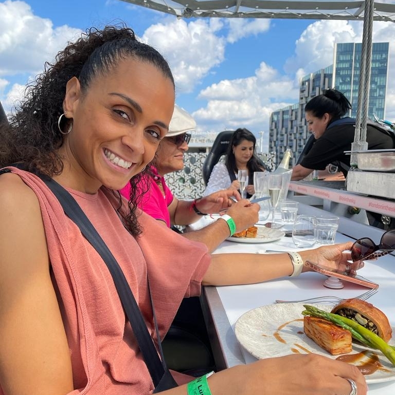 RebekahBe4's tweet photo. Hey! I’m Rebekah, a #freelancehealthwriter, and I want to help you. 🫵🏽

How?

By freeing up your time by taking care of your business content needs.

Want to know more? 

Drop me an email: rebekah@rebekahlouisewrites.com and I'll be in touch. 

#femtech #healthwriter #health https://t.co/nSY4tvjmum