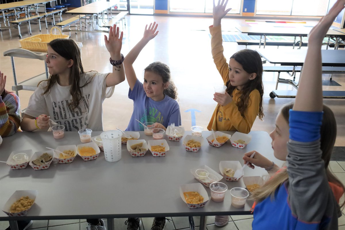 E Carver Co Schools tweet media