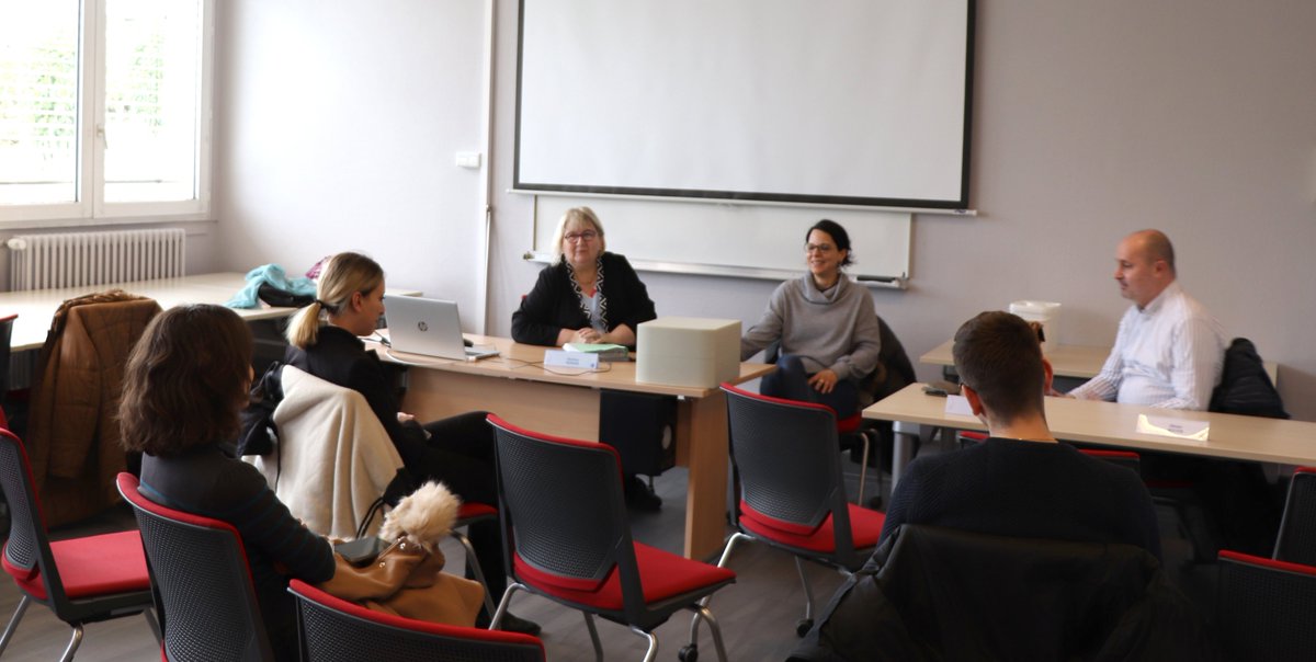 IRAdeMetz's tweet image. Les élèves de la promotion "Arnaud Beltrame" ont découvert les #administrations centrales et déconcentrées. Merci aux représentants de ces structures et aux anciens élèves qui ont partagé leur expérience et présenté leurs postes !
#choisirleservicepublic @dgafp