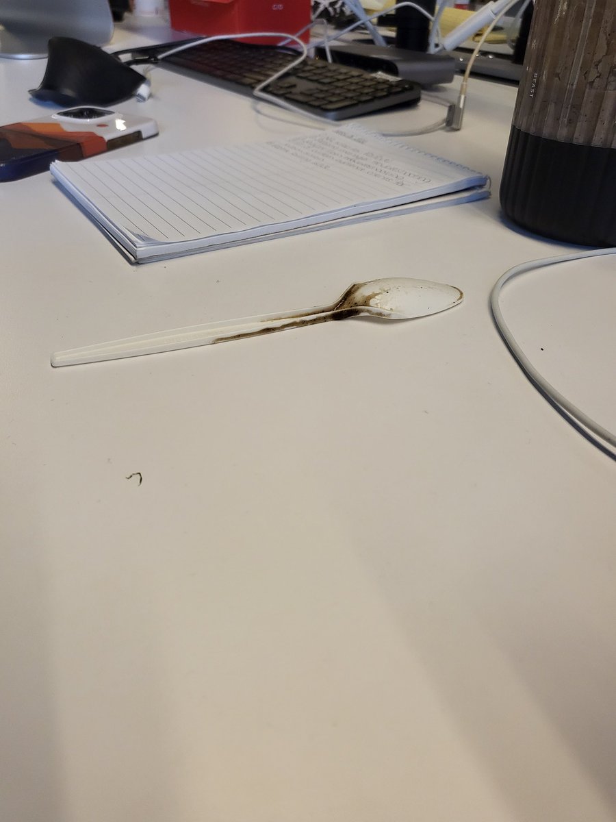 nickjg2's tweet photo. Any plans to throw this away today @devonflarity https://t.co/6Yk9nwcRNM
