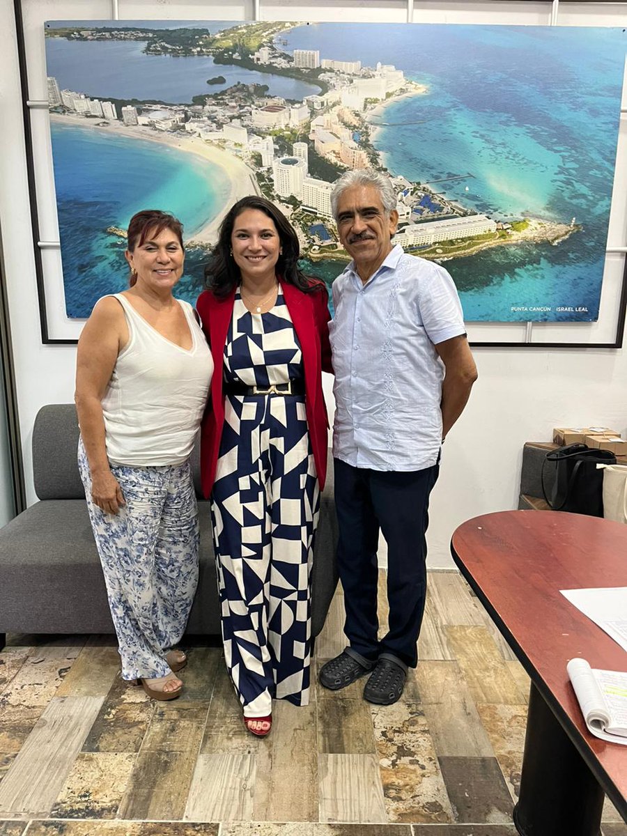 RelacionesBJ's tweet photo. En reunión de trabajo con la #ANIEP para establecer beneficios para los trabajadores del municipio de Benito Juárez. #CancúnNosUne 🤝 https://t.co/Qlv544dnxx