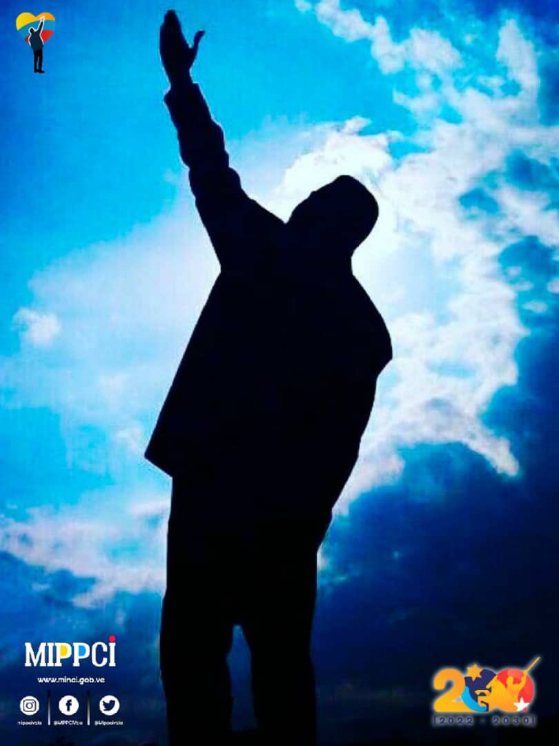 CeballosIchaso1's tweet photo. 🇻🇪15Mar/ Homenajeamos al Cmdte Supremo  Hugo Chávez, la llama de su legado, la lealtad y el amor del pueblo, están vivos y nos inspiran cada día, para avanzar en unión cívico militar policial, haciendo más fuerte e irreversible la Revolución Bolivariana.    #ChávezHechoMillones https://t.co/ygPubClmka