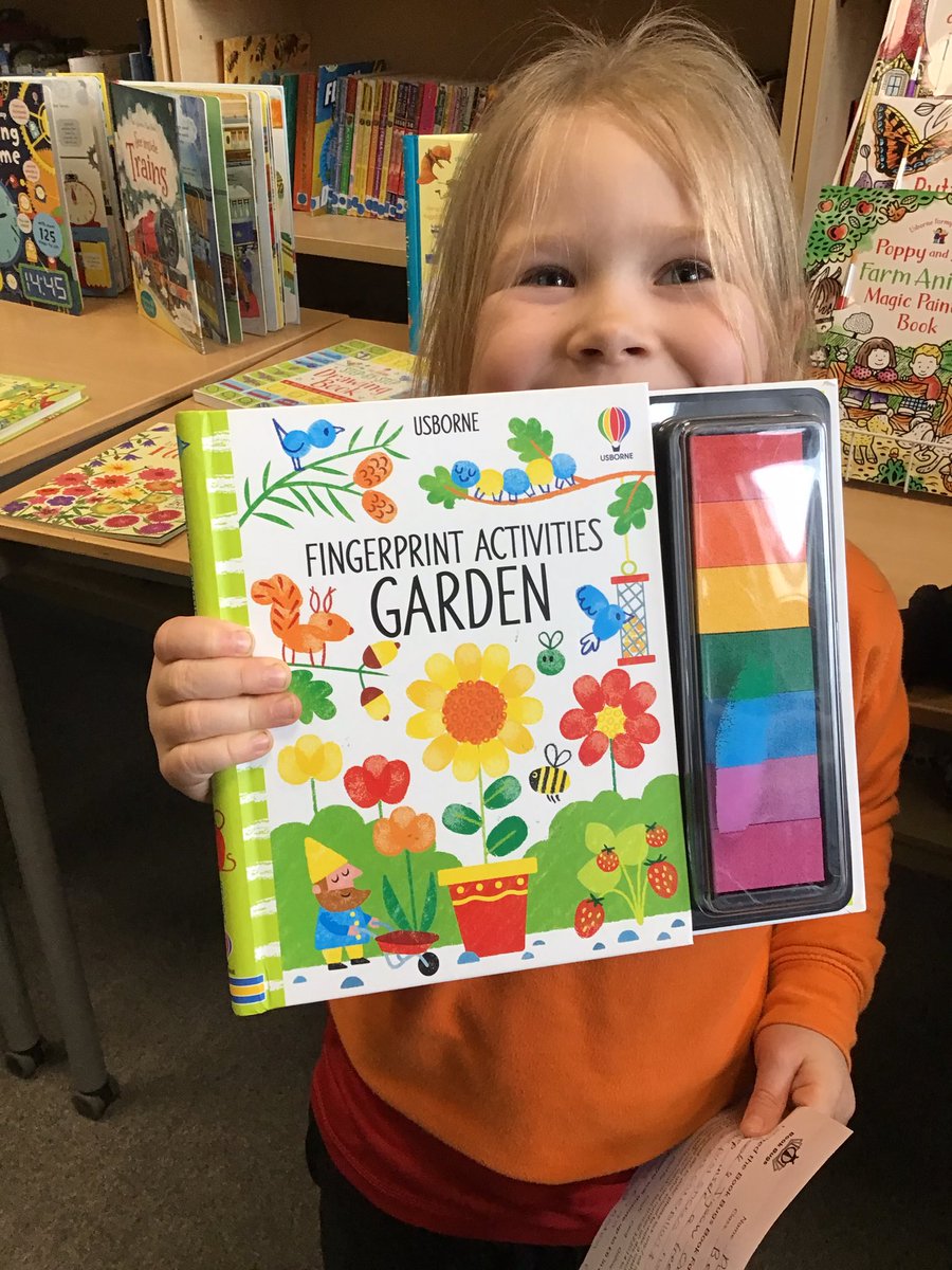 Tiger Primary School Library tweet media