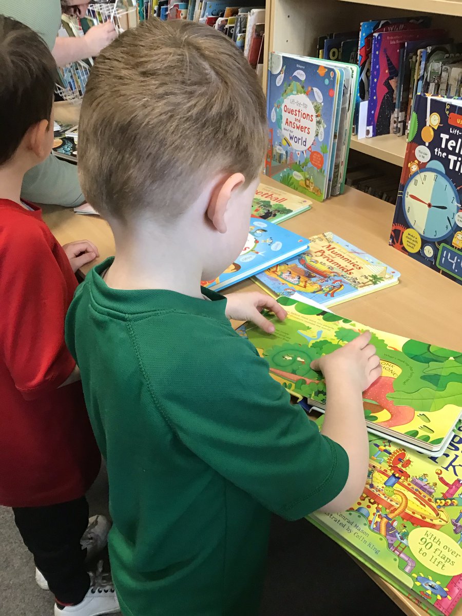 Tiger Primary School Library tweet media