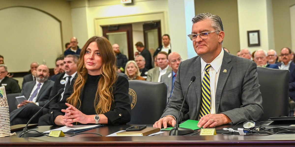 KyLeagueCities's tweet photo. The House Local Gov Cmte passed SB 190 after testimony from sponsor @RobbyMillsforKY and @BryannaCarroll. The KLC initiative tweaks statutes relating to elected city legislative bodies. It now moves to the House for consideration. #kyga23 https://t.co/cs7yeDOFFO