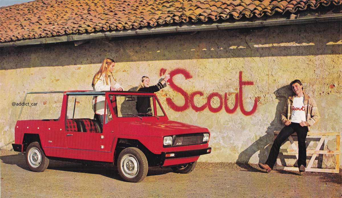 addict_car's tweet photo. Caught red-handed: Random car brochure picture of the day. #Fissore https://t.co/0qVVsGMSkC