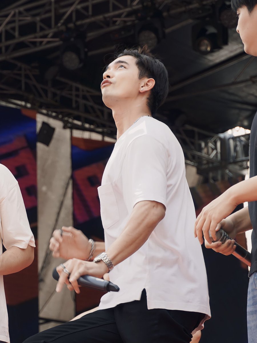 ll3enn's tweet photo. 🐵
Hussawee So Cute
KEM Hussawee
 #เข้มหัสวีร์ https://t.co/vbiwvBzhnP