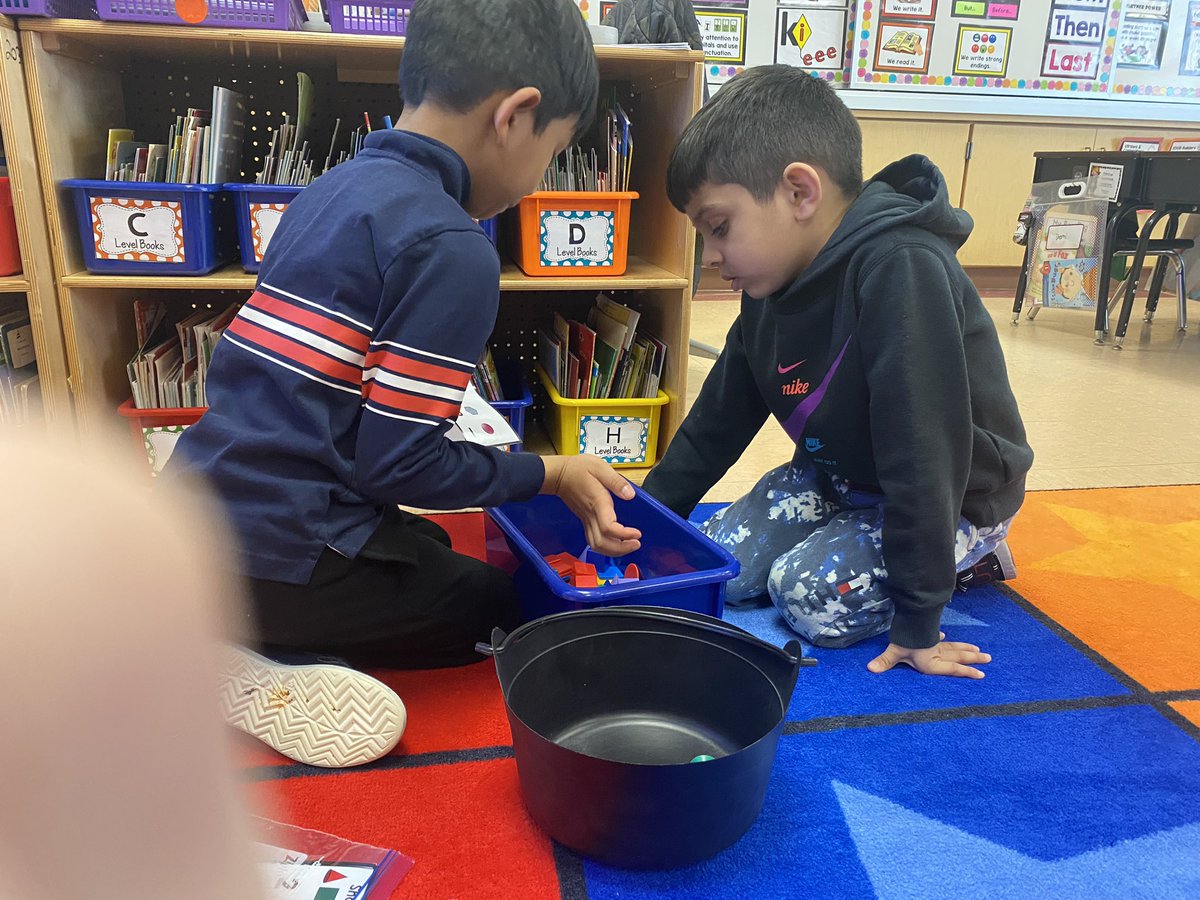 Amy Giachetti tweet media