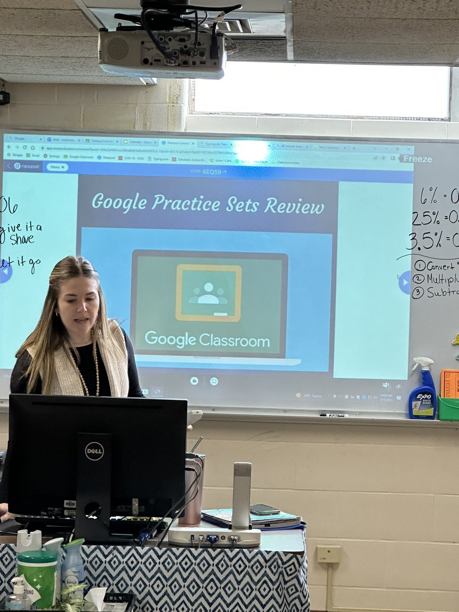 𝕃𝕚𝕤𝕒 𝕊𝕔𝕦𝕞𝕡𝕚𝕖𝕣𝕦 tweet media