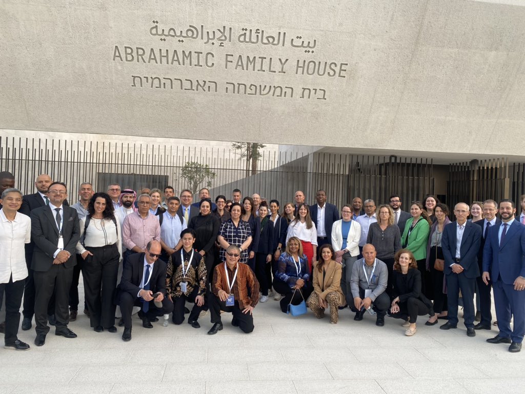 The @abrahamicf,  a collection of three religious spaces: a mosque, a synagogue and a church, offered an incredible experience to #N7Conference attendees. 

We may have differences, but we can still find common ground. 
Shalom 🤝 Salam