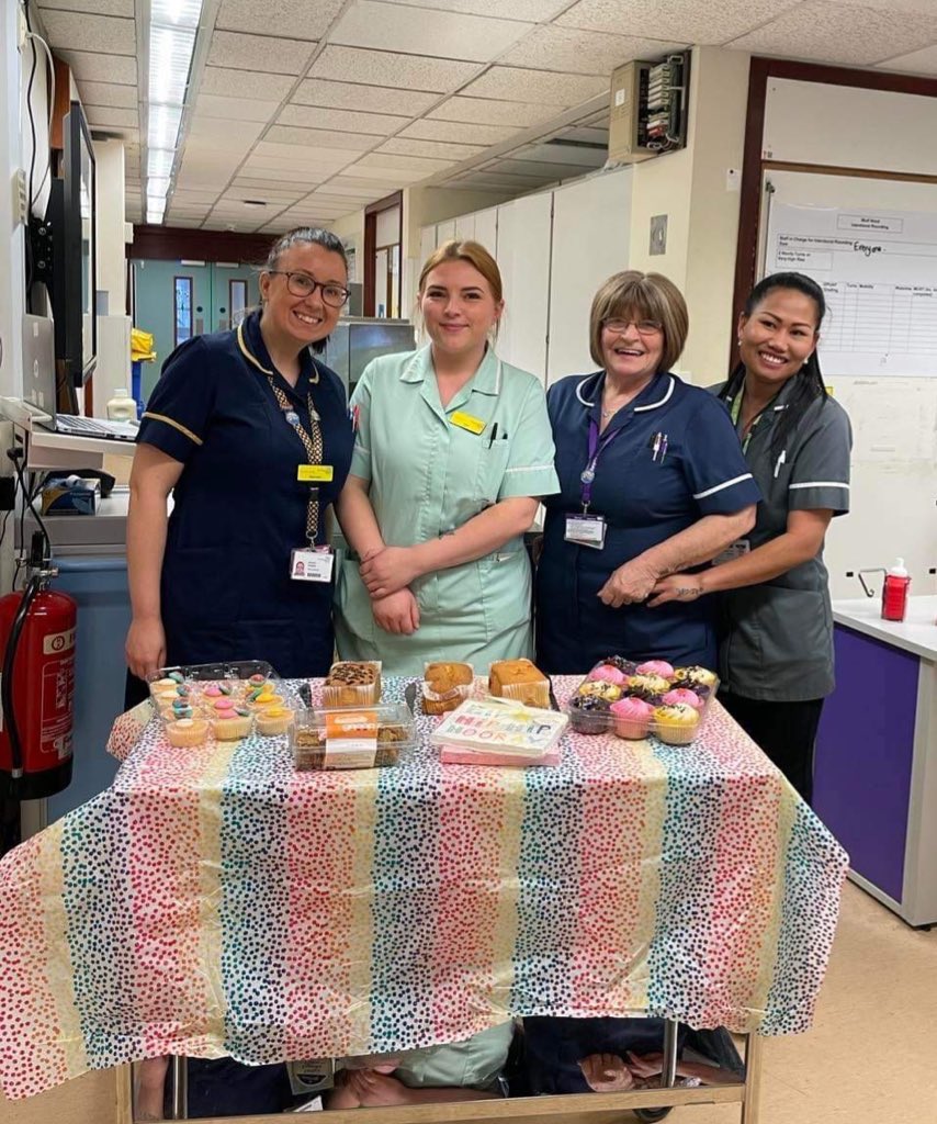 HannahRN91's tweet photo. Supporting #NHweek with our Global Tea Party on Wolf Ward. A delicious selection of cakes for our patients to enjoy with an afternoon cup of tea 🧁☕️@Derriford_Hosp @SusanMallinson1 @Nickymetty #NHweek2023 #nutritionandhydrationweek2023 #globalteaparty https://t.co/3HspjQ46Uv