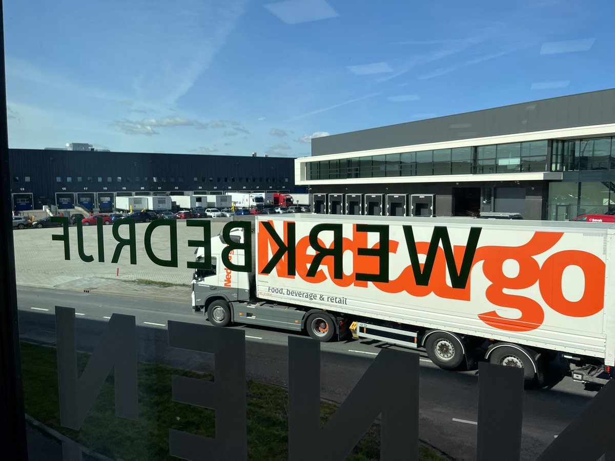 <a href="/Nedcargo/">Nedcargo</a> <a href="/DAntvelink/">Diederik Antvelink</a> #bureauview <a href="/debinnenbaan/">debinnenbaan</a>