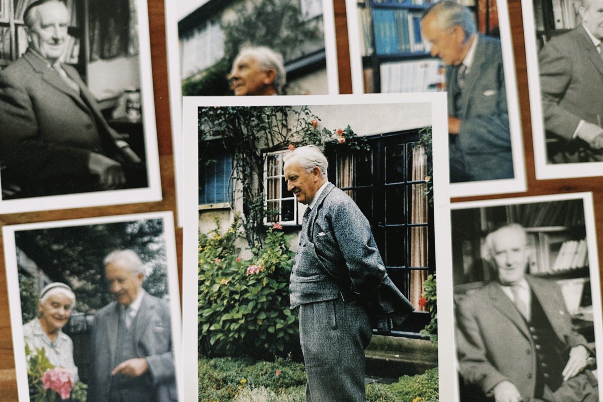 The Wonder of Tolkien tweet media
