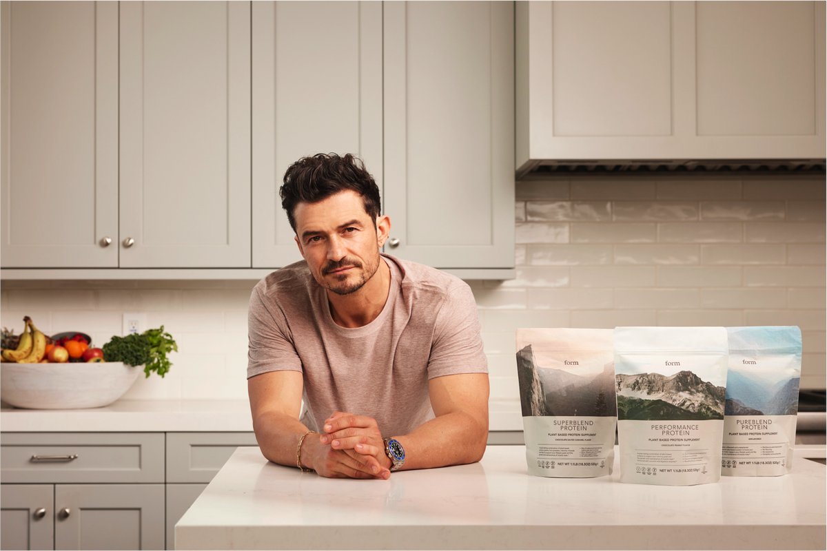Forbes's tweet photo. Orlando Bloom Reveals His New Role As Chief Wellness Officer At Form Nutrition https://t.co/ZkShGN42Lf https://t.co/KQIRNxWRlf